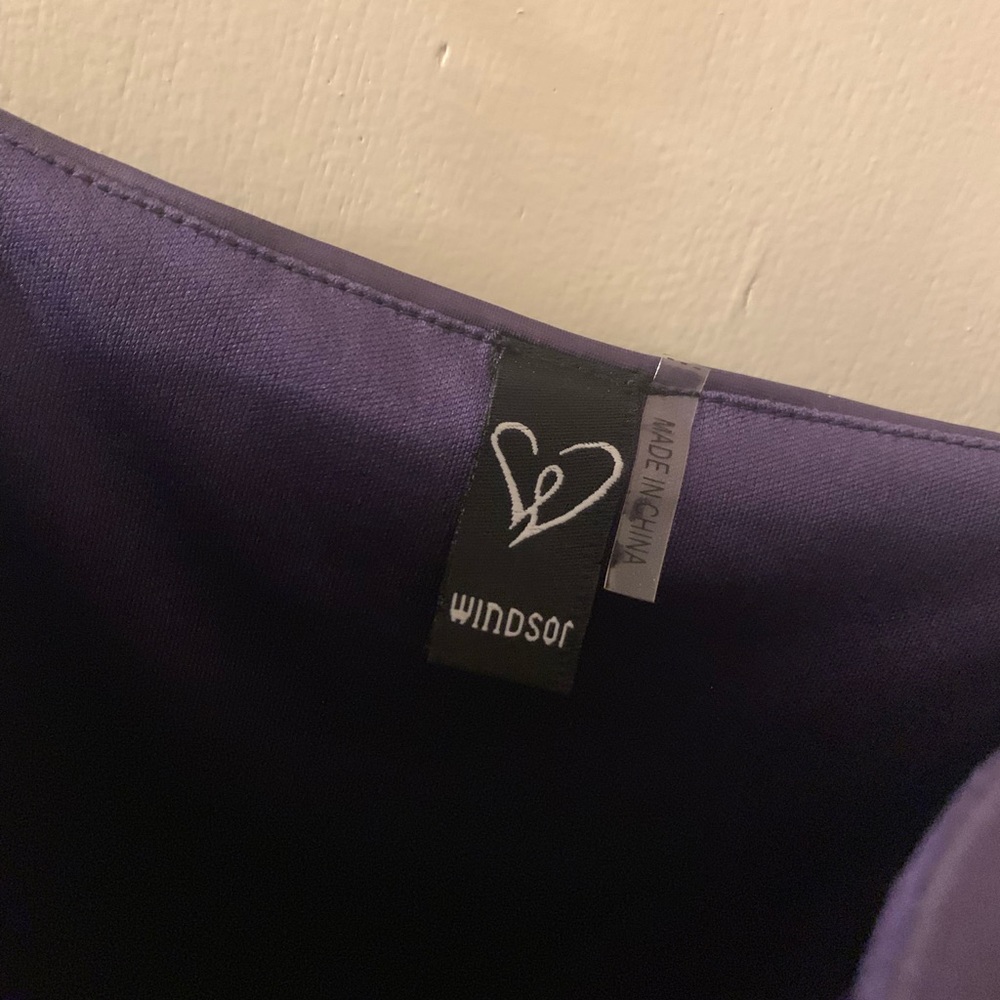 Top - Picture 2 of 2